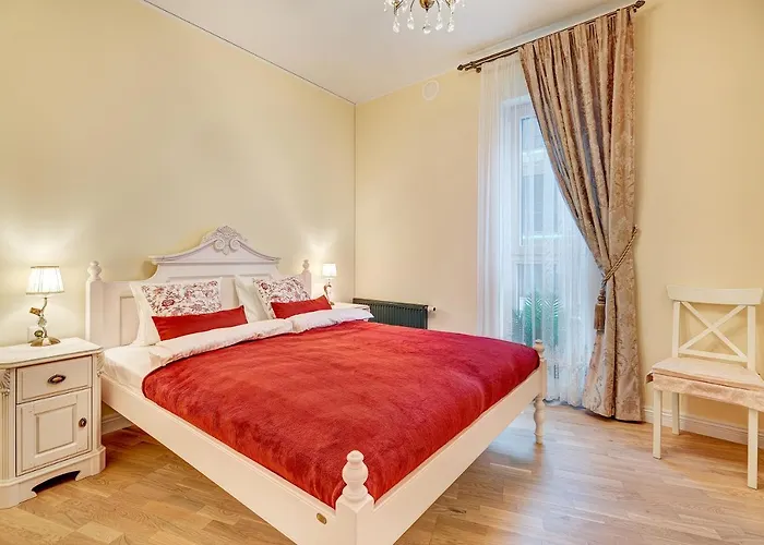 Happy Classical Style, Self Check-in, Parking In The Underground Garage Apartman Vilnius