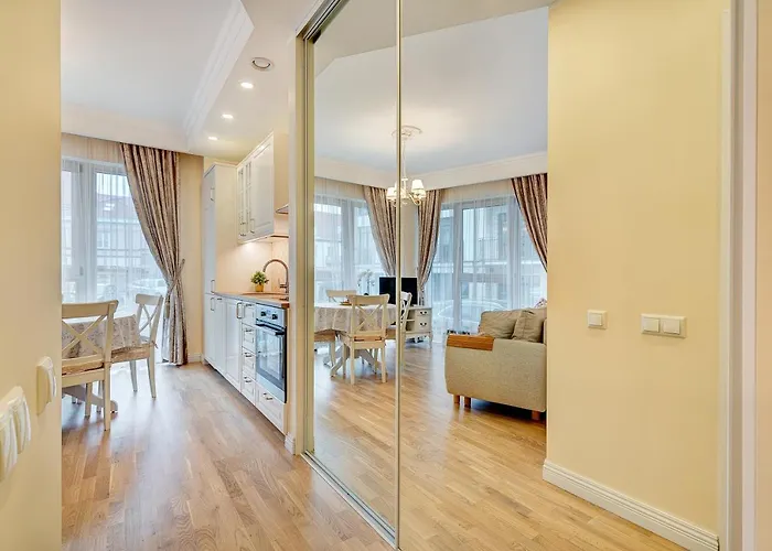 Happy Classical Style, Self Check-in, Parking In The Underground Garage Διαμέρισμα Βίλνιους