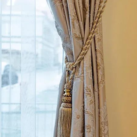 Happy Classical Style, Self Check-in, Parking In The Underground Garage Lägenhet *