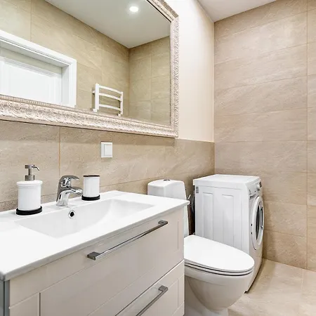 Happy Classical Style, Self Check-in, Parking In The Underground Garage Lägenhet *